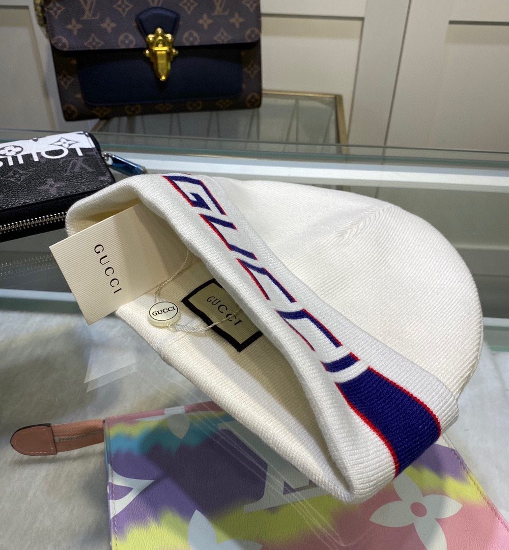 Gucci Beanie Cashmere In White