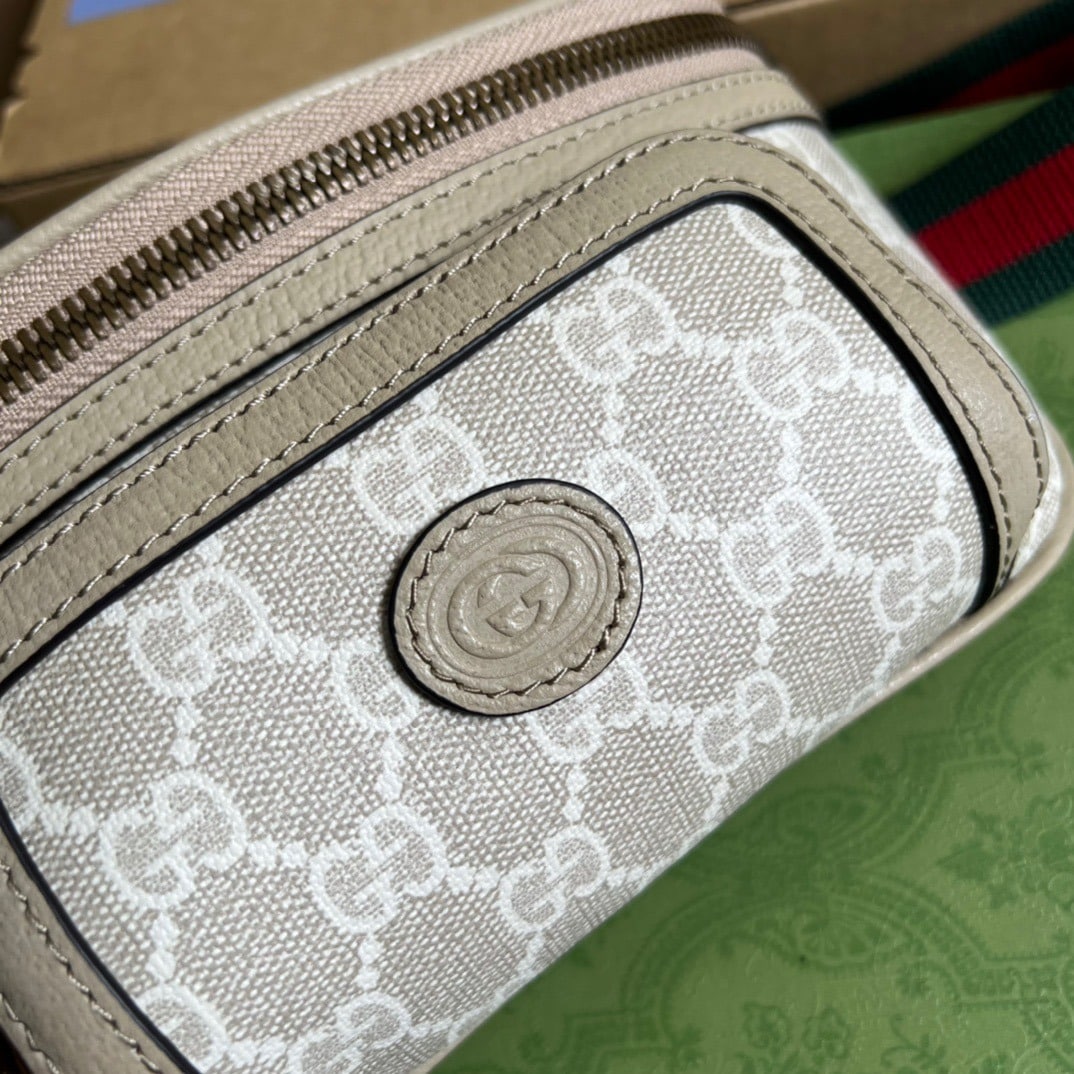1:1 Replica Gucci Belt Bag With Interlocking G Beige And White GG Sumpreme Canvas For Women 9in/23cm GG 682933 UULCT 9682 - Image 4