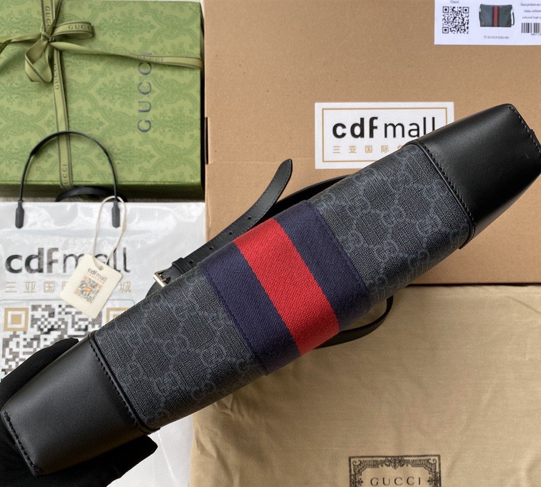 1:1 Replica Gucci Black Messenger Black/Grey GG Supreme Canvas Blue And Red Web For Men 14in/35cm 474139 K5ICN 1095 - Image 2
