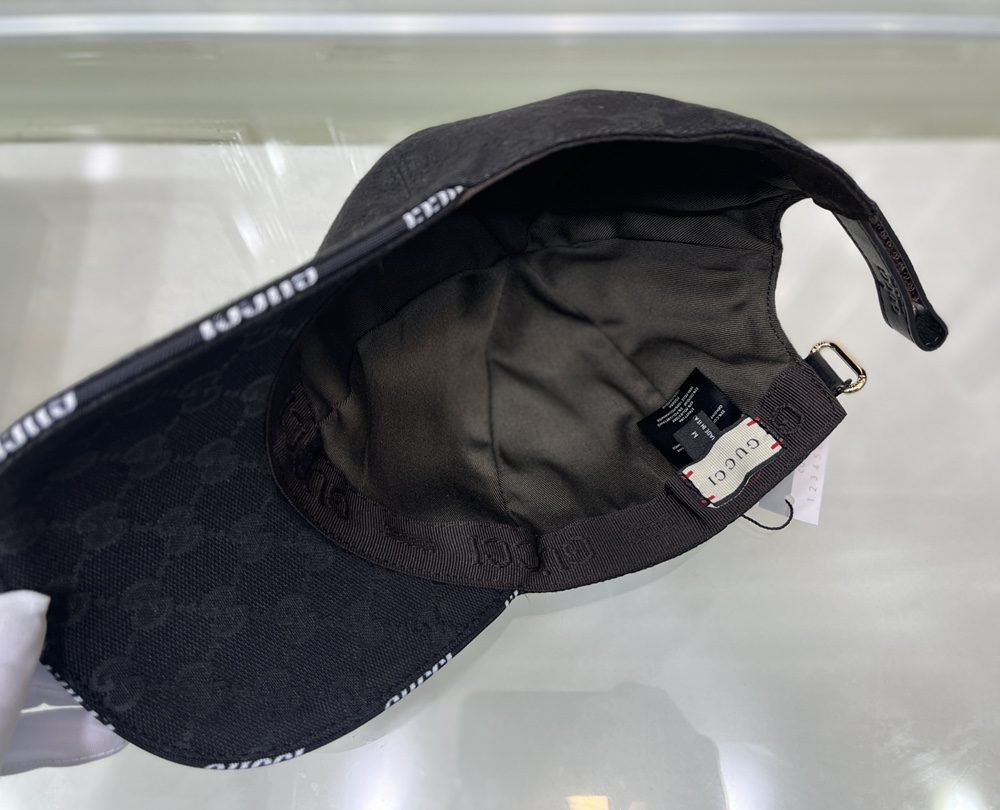 Gucci Canvas Baseball Hat Black GG Hat