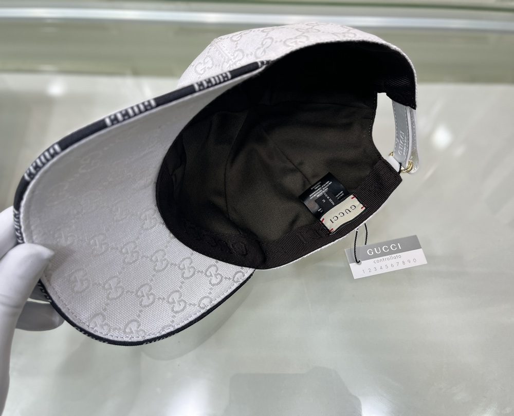 Gucci Canvas Baseball Hat White GG Hat
