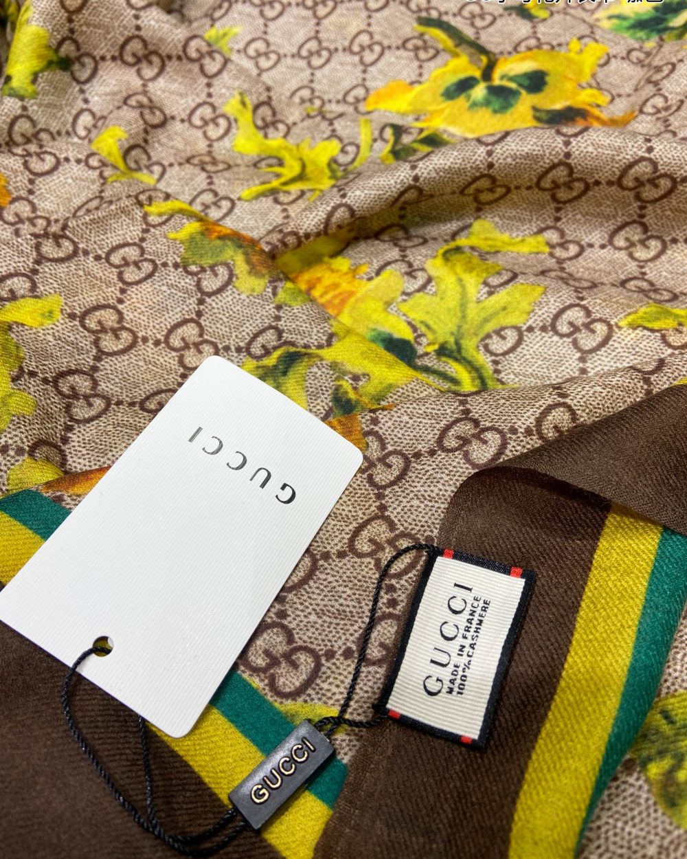 Gucci Cashmere Flower Printed Patterns Multicolor in Brown Scarf 150cm/71in 