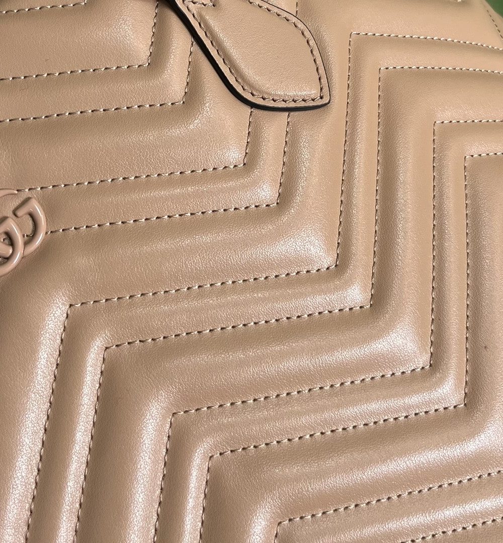 1:1 Replica Gucci Casual Style Logo Totes Cream/Black For Women 38.5cm / 15.1in 739684 DAAAH 2754