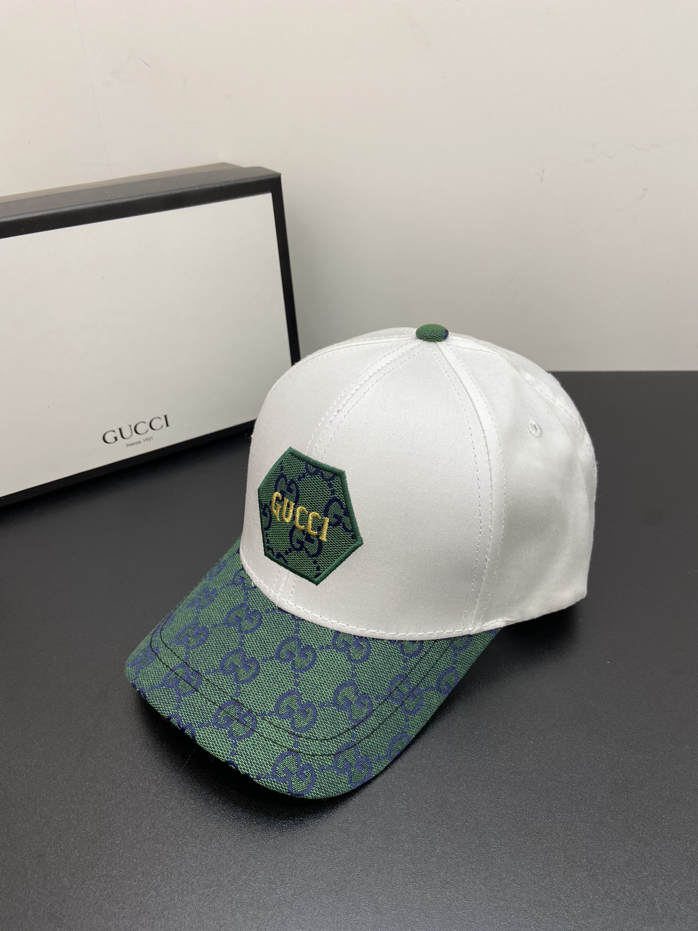 Gucci GG Baseball Hat White GG Hat - Image 3