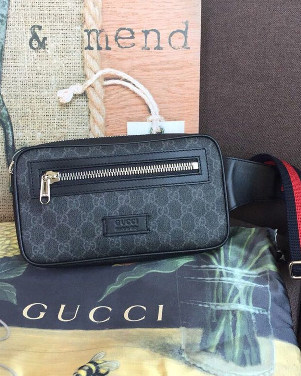 1:1 Replica Gucci GG Black Belt Bag Black/Grey Soft GG Supreme Crafted For Men 9in/24cm GG 474293 K9RRN 1095
