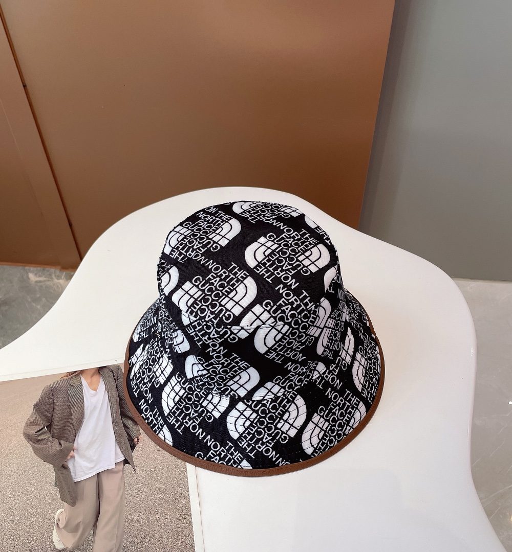 Gucci GG Bucket Hat Black/Yellow GG Hat