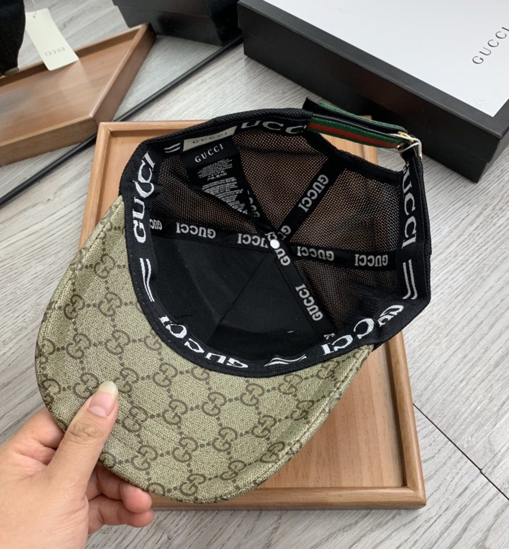 Gucci GG Canvas Baseball Cap Beige