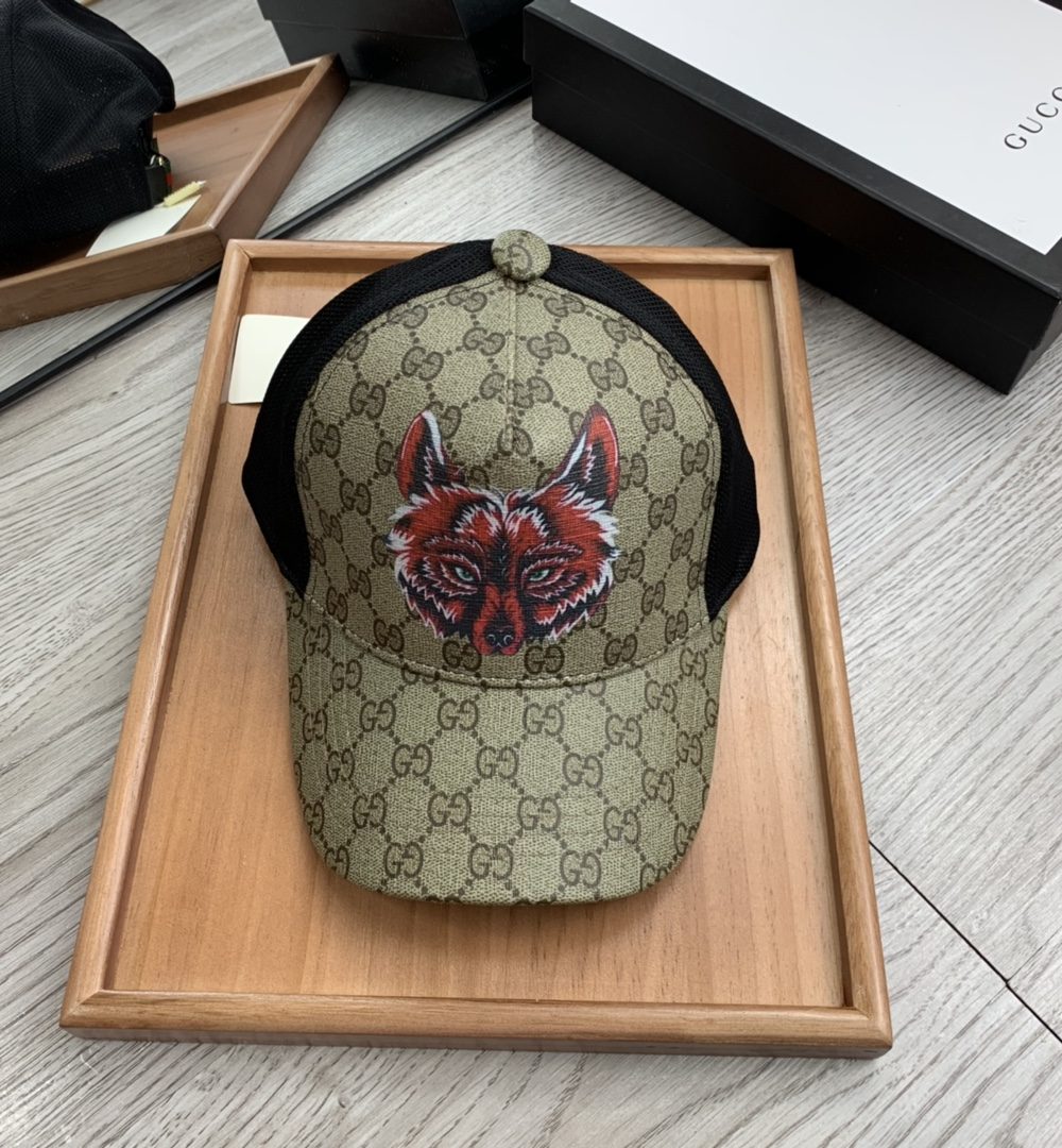 Gucci GG Canvas Baseball Cap Beige