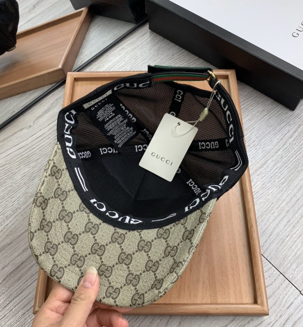 Gucci GG Canvas Baseball Cap Beige