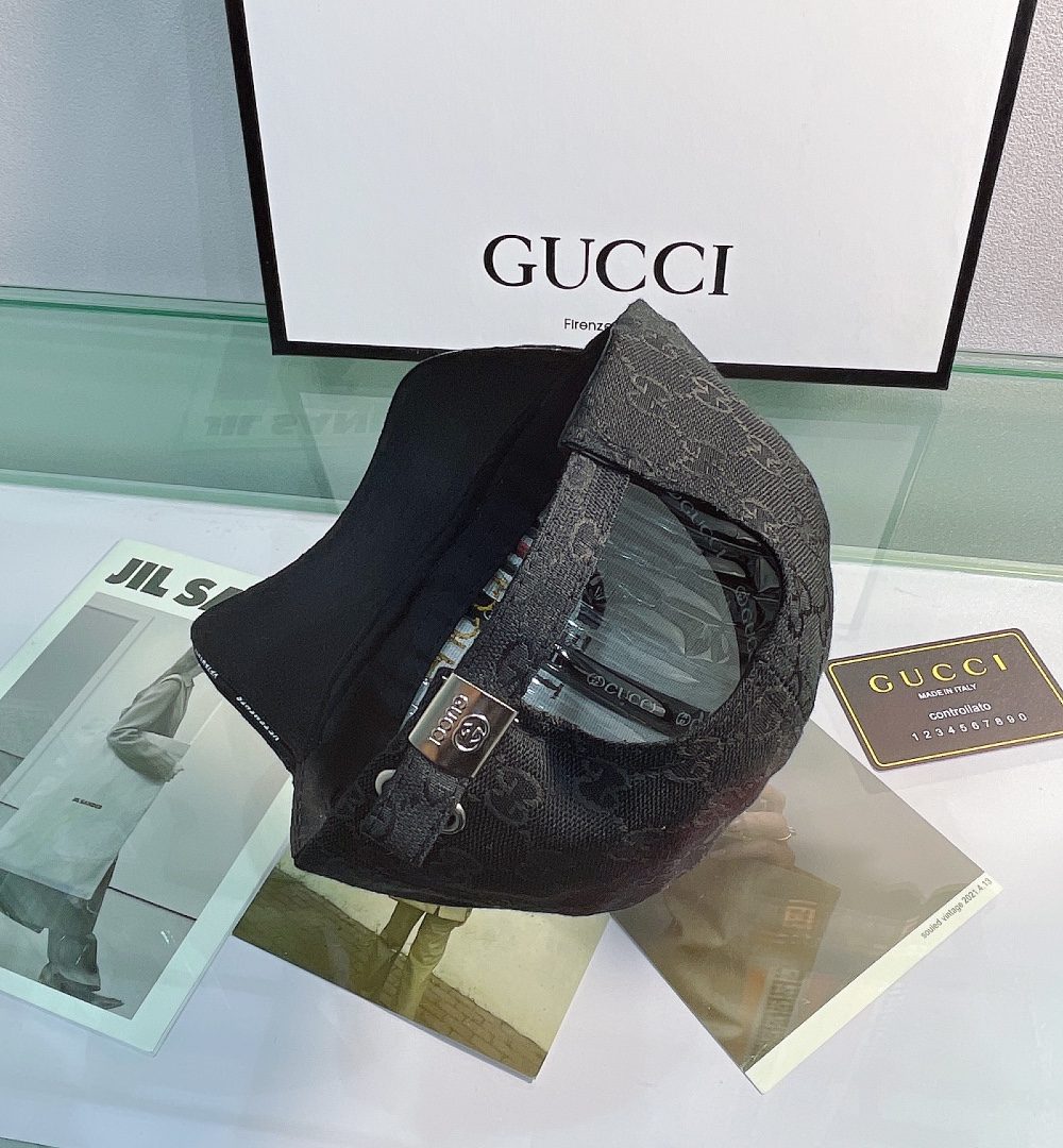 Gucci GG Canvas Baseball Cap Black