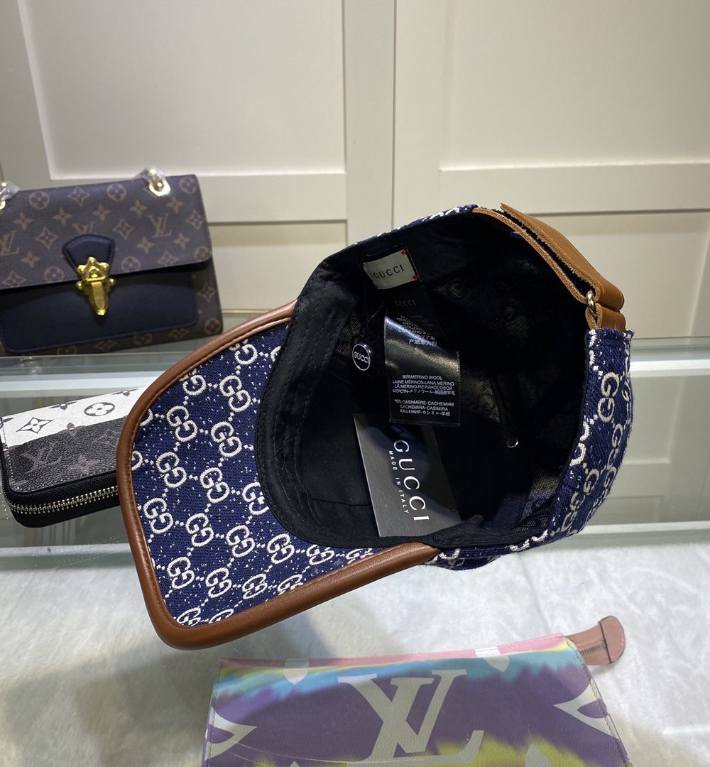 Gucci GG Canvas Baseball Cap Blue