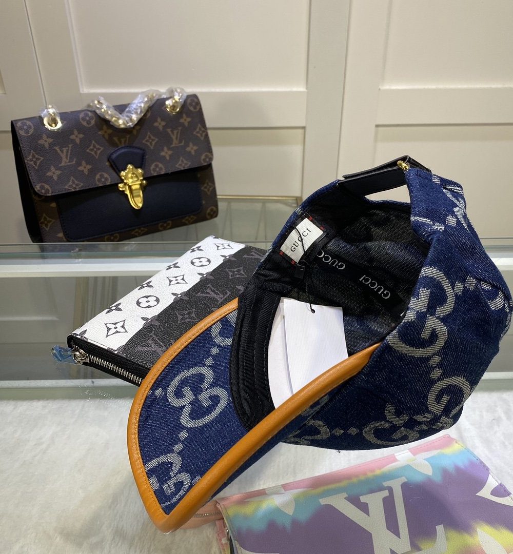 Gucci GG Canvas Baseball Cap Blue