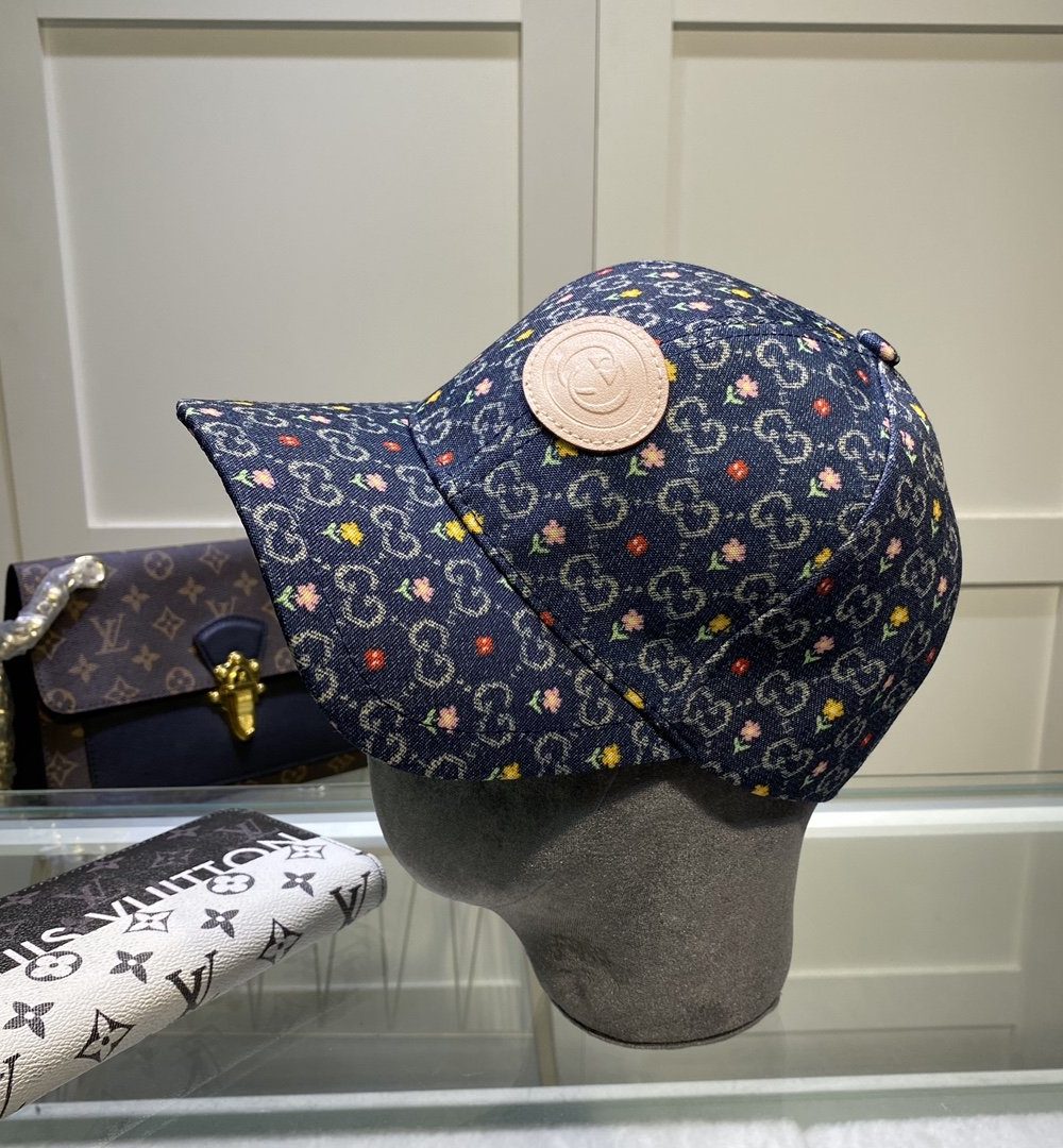 Gucci GG Canvas Baseball Cap Blue