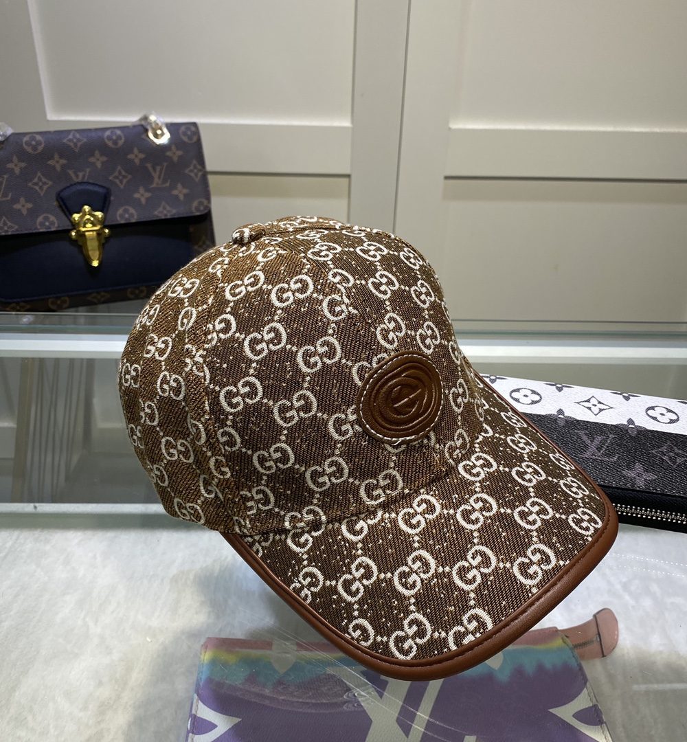 Gucci GG Canvas Baseball Cap Brown