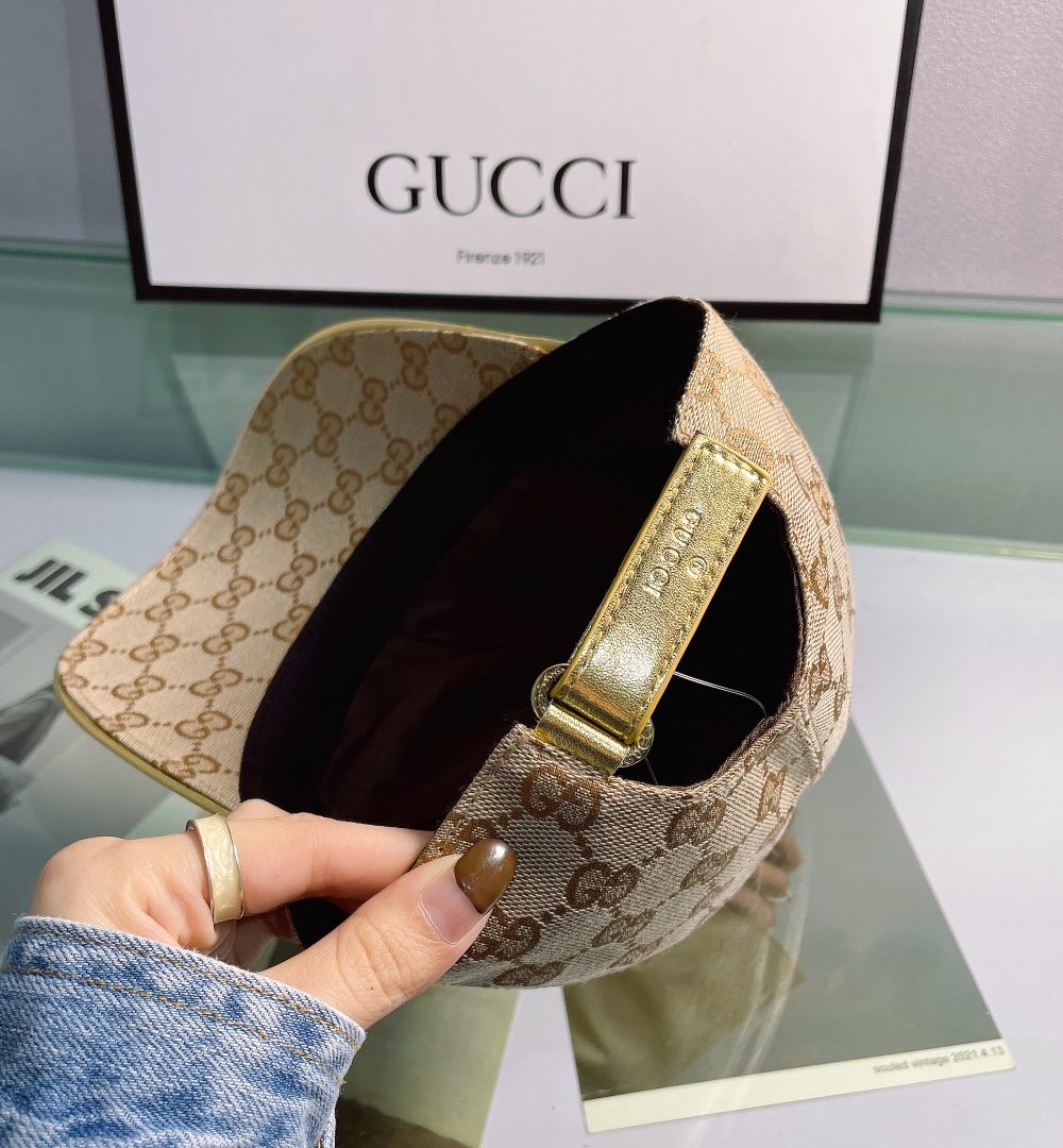 Gucci GG Canvas Baseball Cap Brown