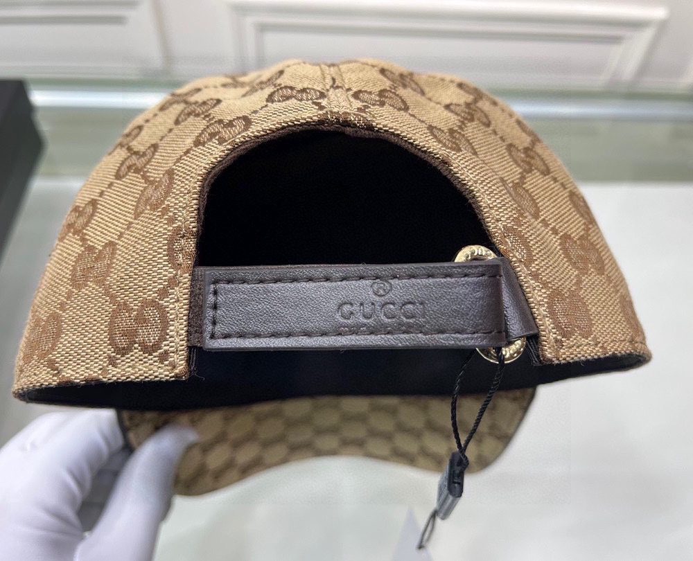 Gucci GG Canvas Baseball Cap Brown