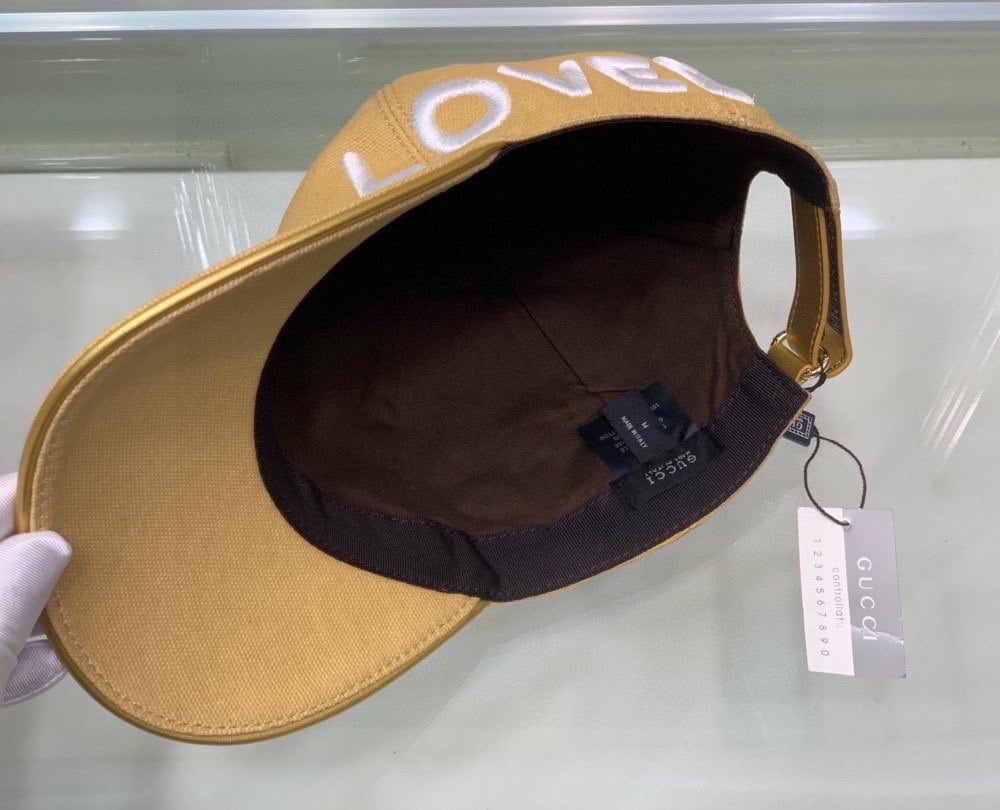 Gucci GG Canvas Baseball Cap In Beige