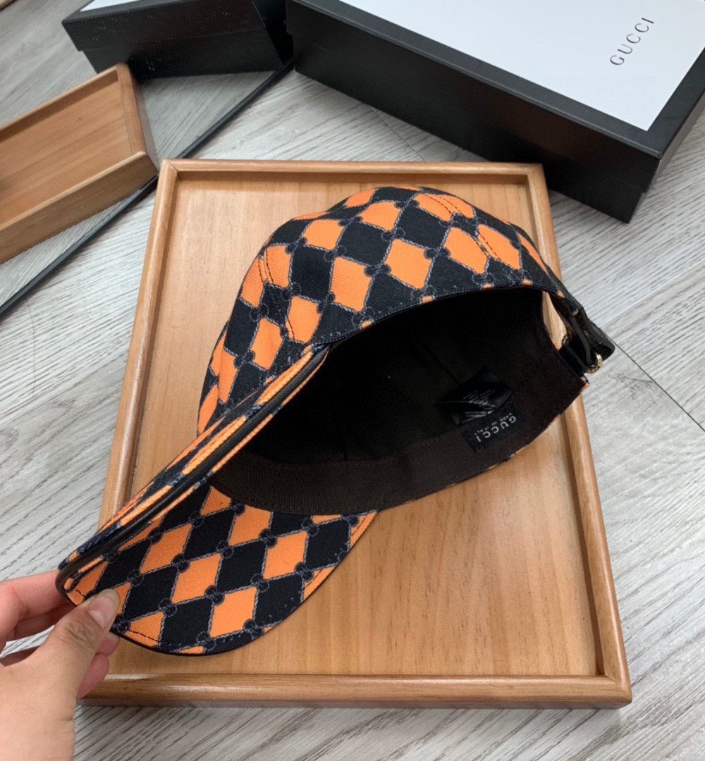 Gucci GG Canvas Baseball Cap In Orange