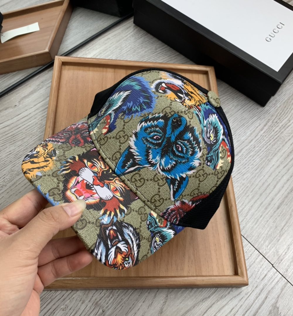 Gucci GG Canvas Baseball Cap Multiple Color