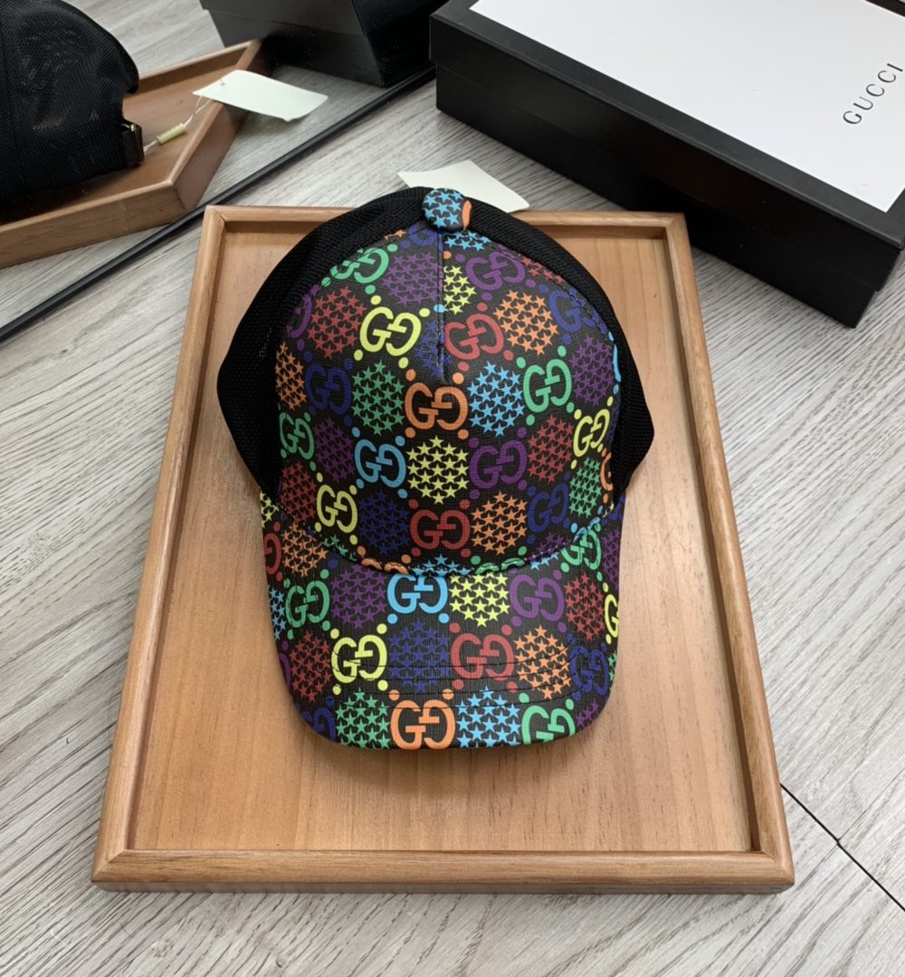 Gucci GG Canvas Baseball Cap Multiple Color