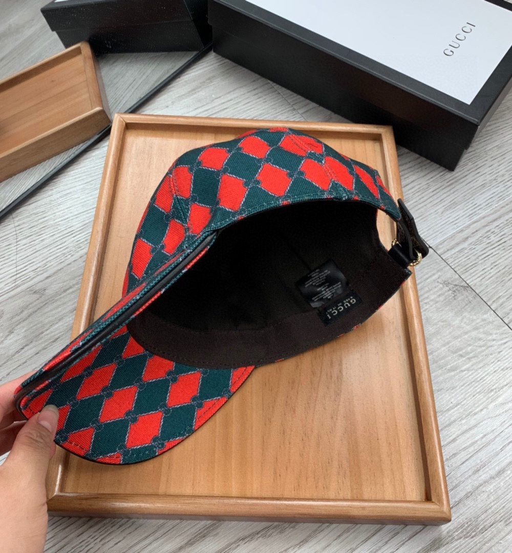 Gucci GG Canvas Baseball Cap Red