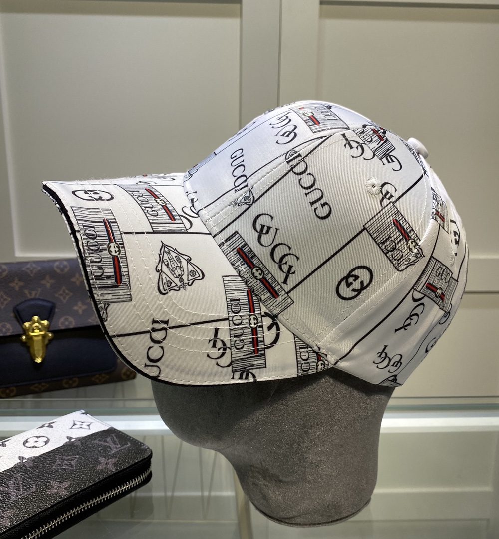 Gucci GG Canvas Baseball Cap White