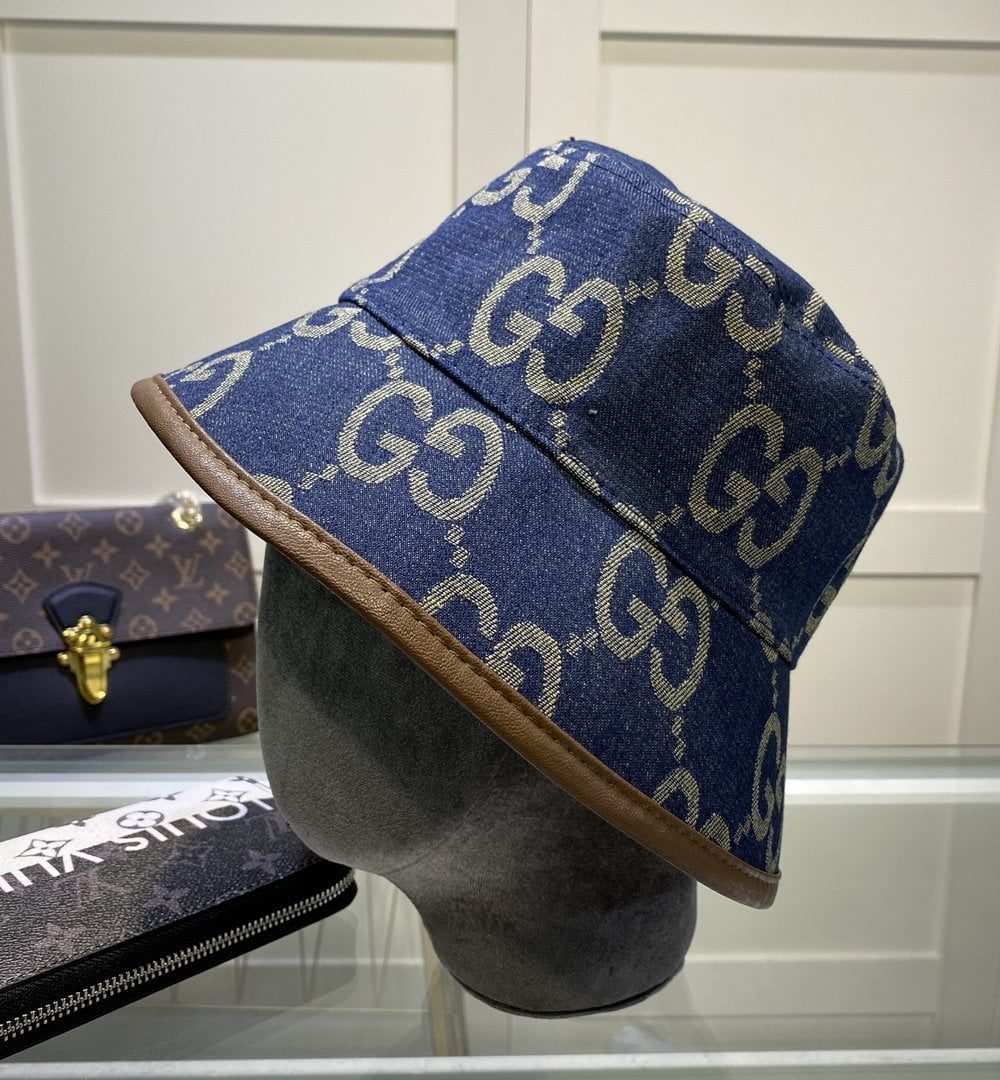 Gucci GG Canvas Bucket Hat Blue