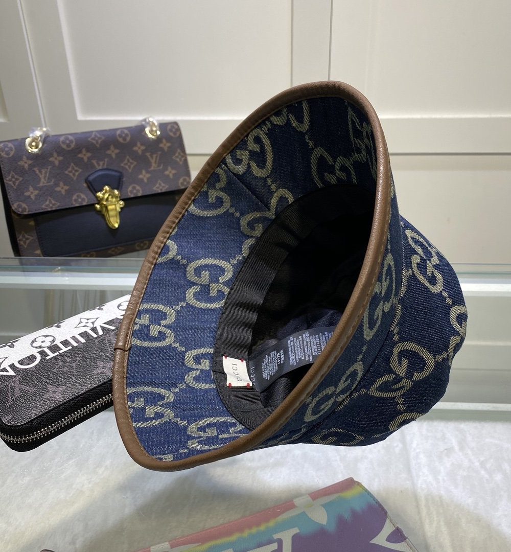 Gucci GG Canvas Bucket Hat Blue