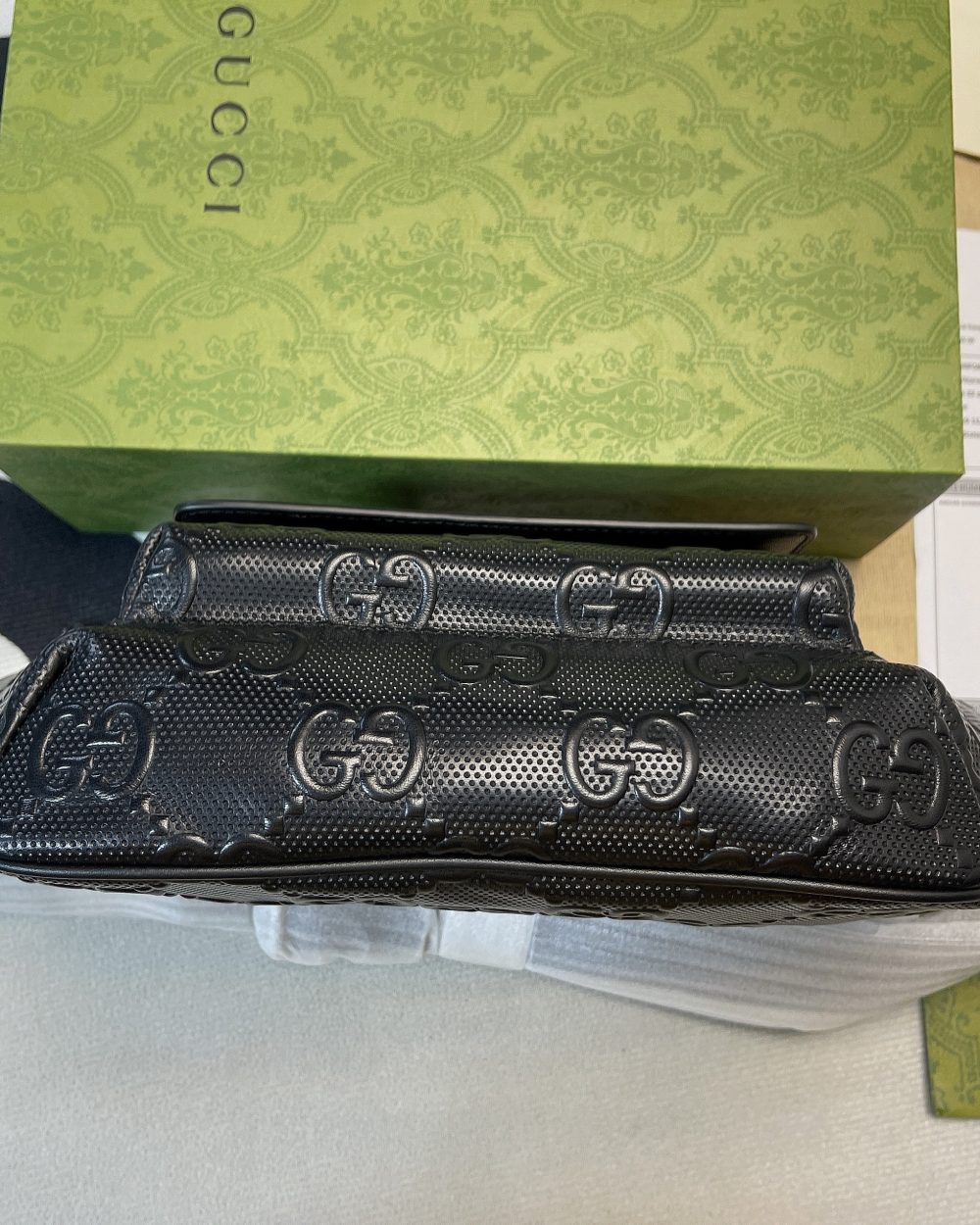 1:1 Replica Gucci GG Embossed Belt Bag Black GG Embossed For Men  11in/28cm GG 645093 1W3CN 1000