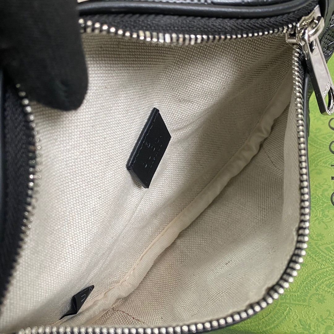 1:1 Replica Gucci GG Embossed Belt Bag Black GG Embossed For Men 9.1in/23cm GG 658582 1W3CN 1000 - Image 7
