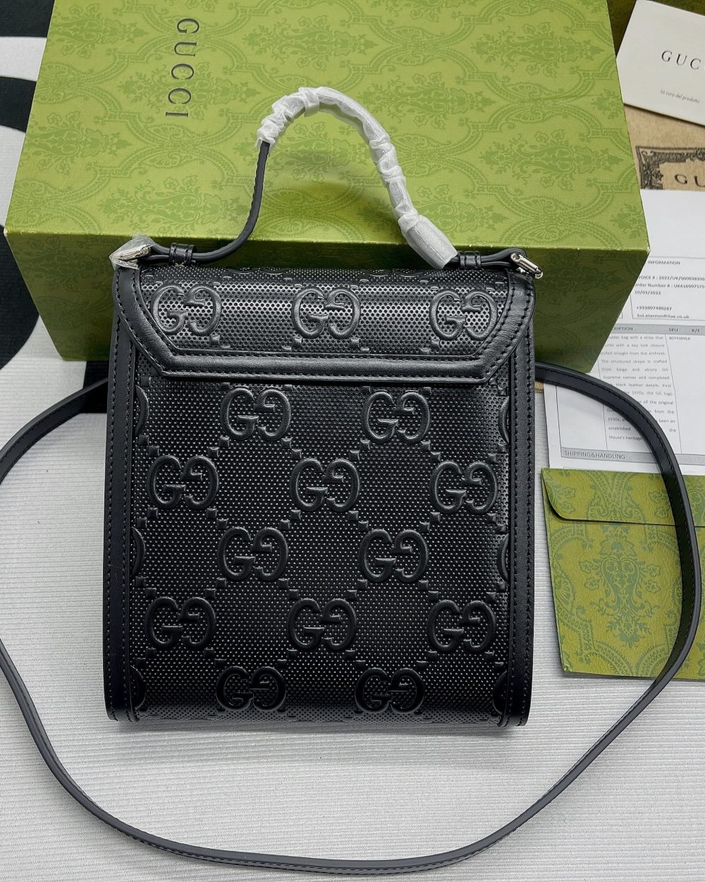 1:1 Replica Gucci GG Embossed Messenger Bag Black GG Embossed For Men 8.1in/20.5cm GG 625782 1W3AN 1000465