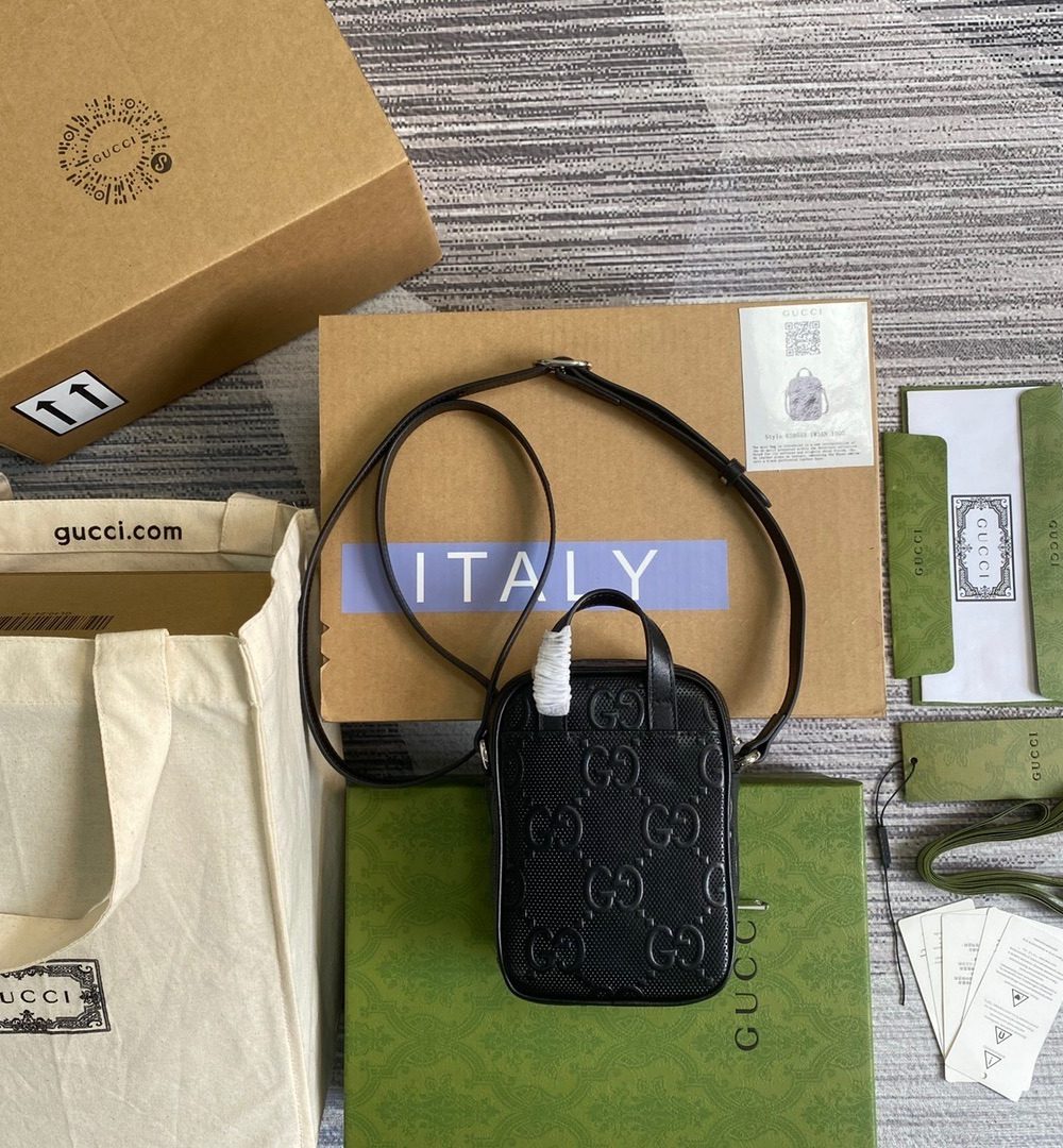 1:1 Replica Gucci GG Embossed Mini Bag Black GG Embossed For Men 6.7in/17cm GG 658553 1W3AN 1000