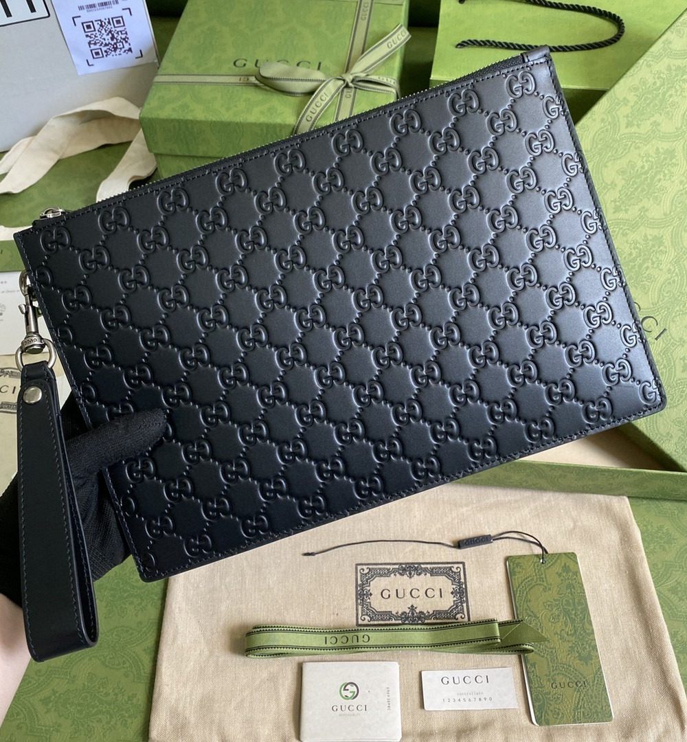 1:1 Replica Gucci GG Embossed Pouch Black GG Embossed For Men 12in/30cm GG