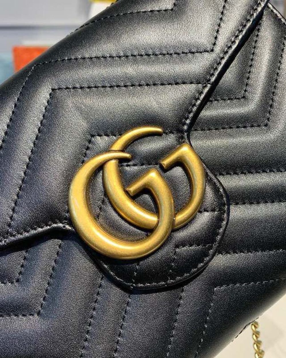 1:1 Replica Gucci GG Marmont Matelassé Mini Bag Black Matelassé Chevron With GG On The Back For Women 8in/20cm GG 474575 DTD1T 1000
