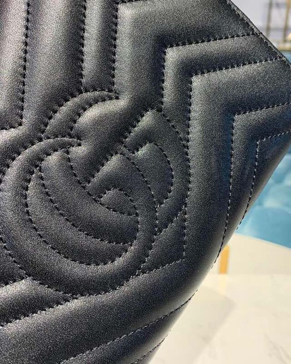 1:1 Replica Gucci GG Marmont Matelassé Mini Bag Black Matelassé Chevron With GG On The Back For Women 8in/20cm GG 474575 DTD1T 1000