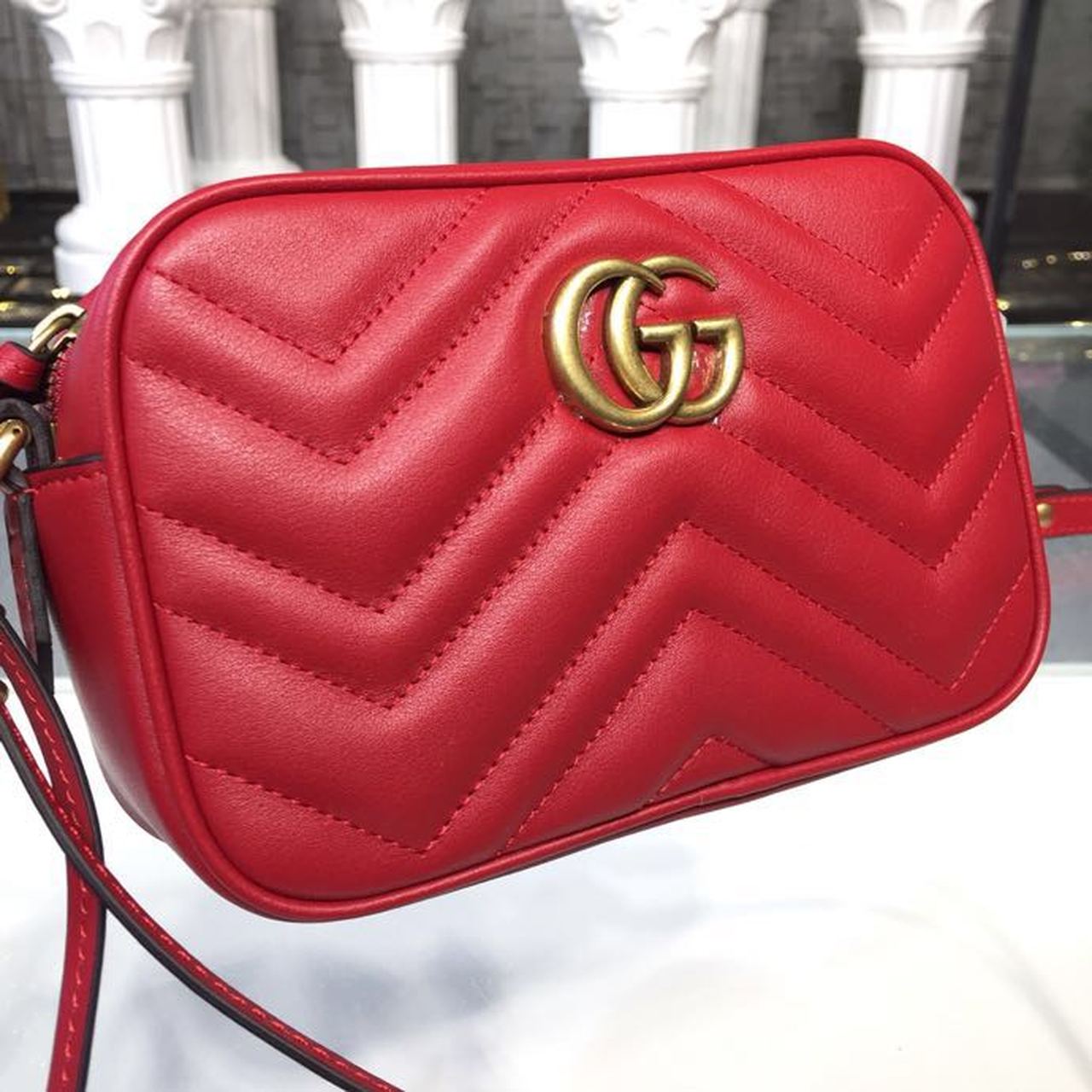 1:1 Replica Gucci GG Marmont Matelassé Mini Bag Hibiscus Red Matelassé Chevron For Women 7in/18cm GG - Image 5