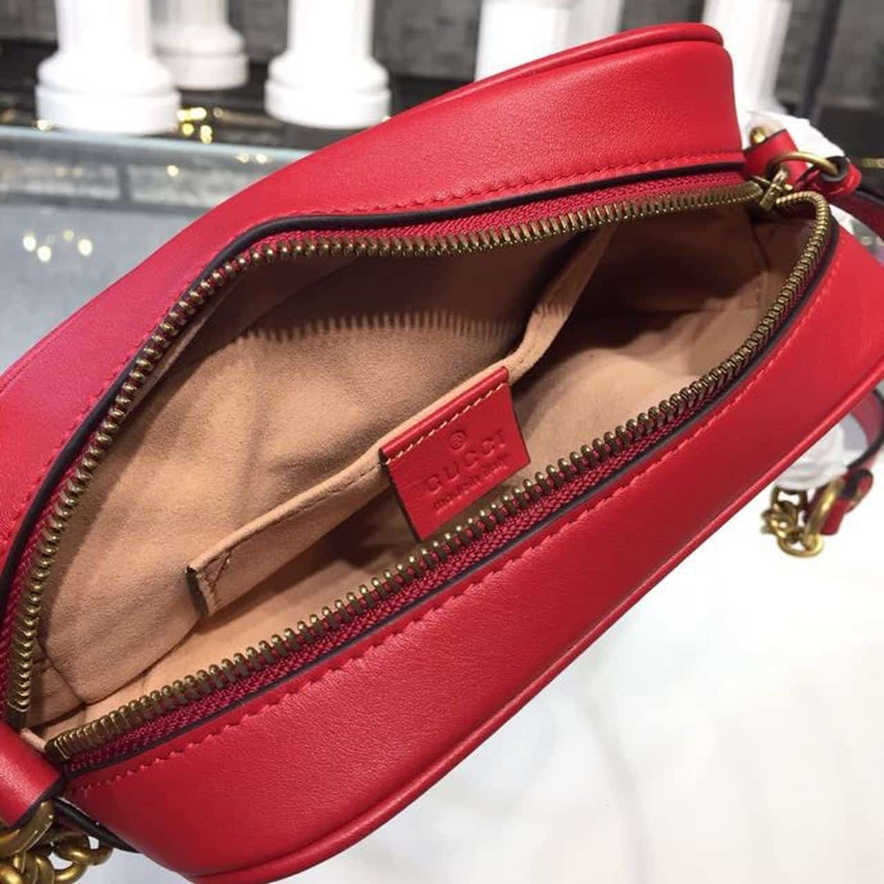 1:1 Replica Gucci GG Marmont Matelassé Mini Bag Hibiscus Red Matelassé Chevron For Women 7in/18cm GG - Image 9