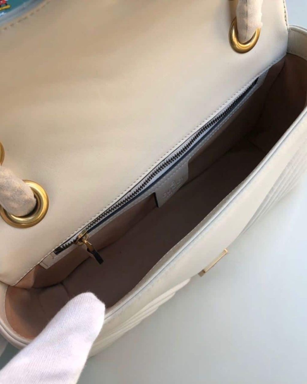 1:1 Replica Gucci GG Marmont Small Matelassé Shoulder Bag White Matelassé Chevron For Women 10in/26cm 443497 DTDIT 9022