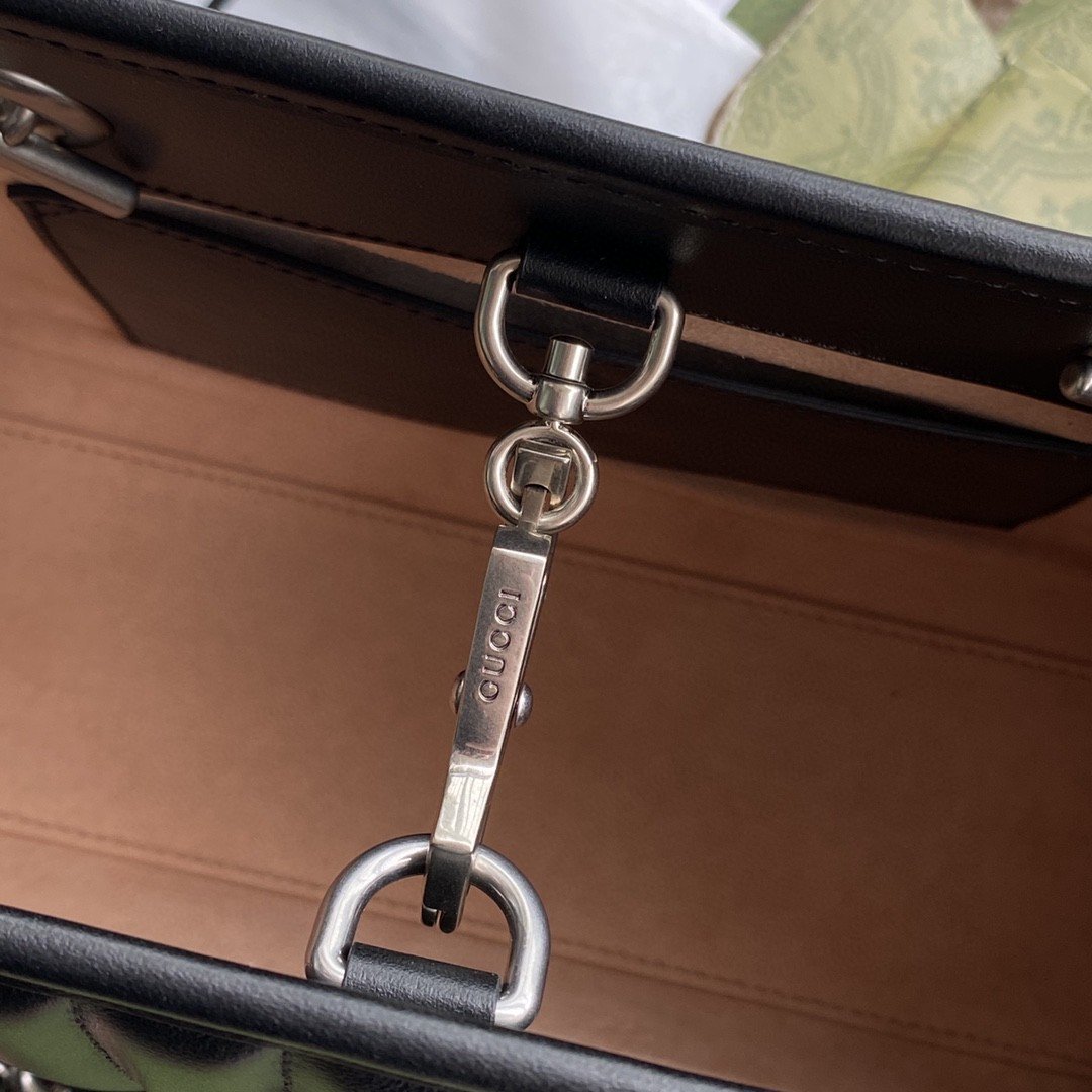 1:1 Replica Gucci GG Marmont Small Tote Bag Black Matelasses For Women 10.4in/26.5cm GG 681483 UM8BN 1000 - Image 7