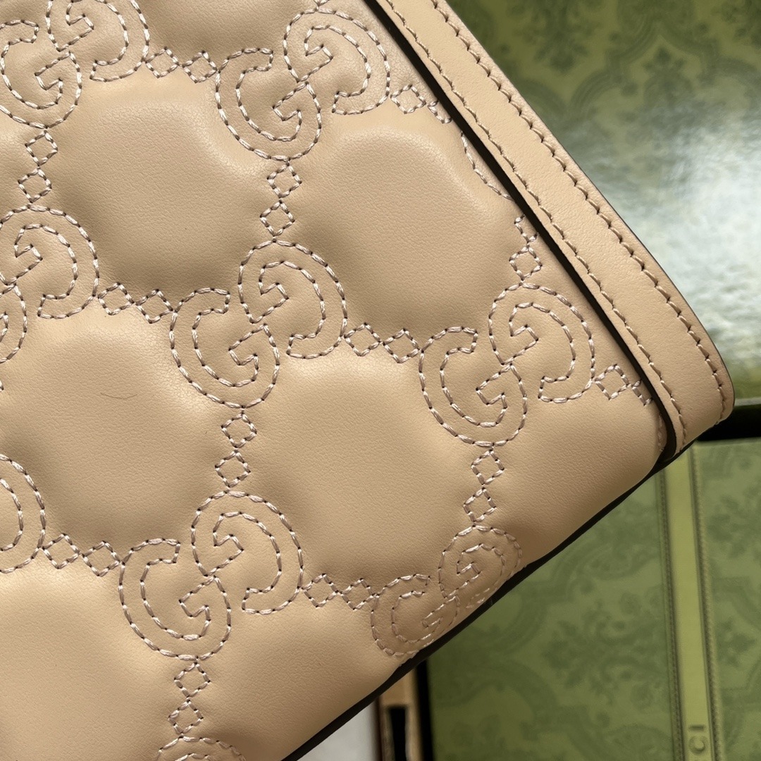 1:1 Replica Gucci GG Matelassé Small Bag Beige For Women, Women's Bags 10.2in/26cm GG - Image 6