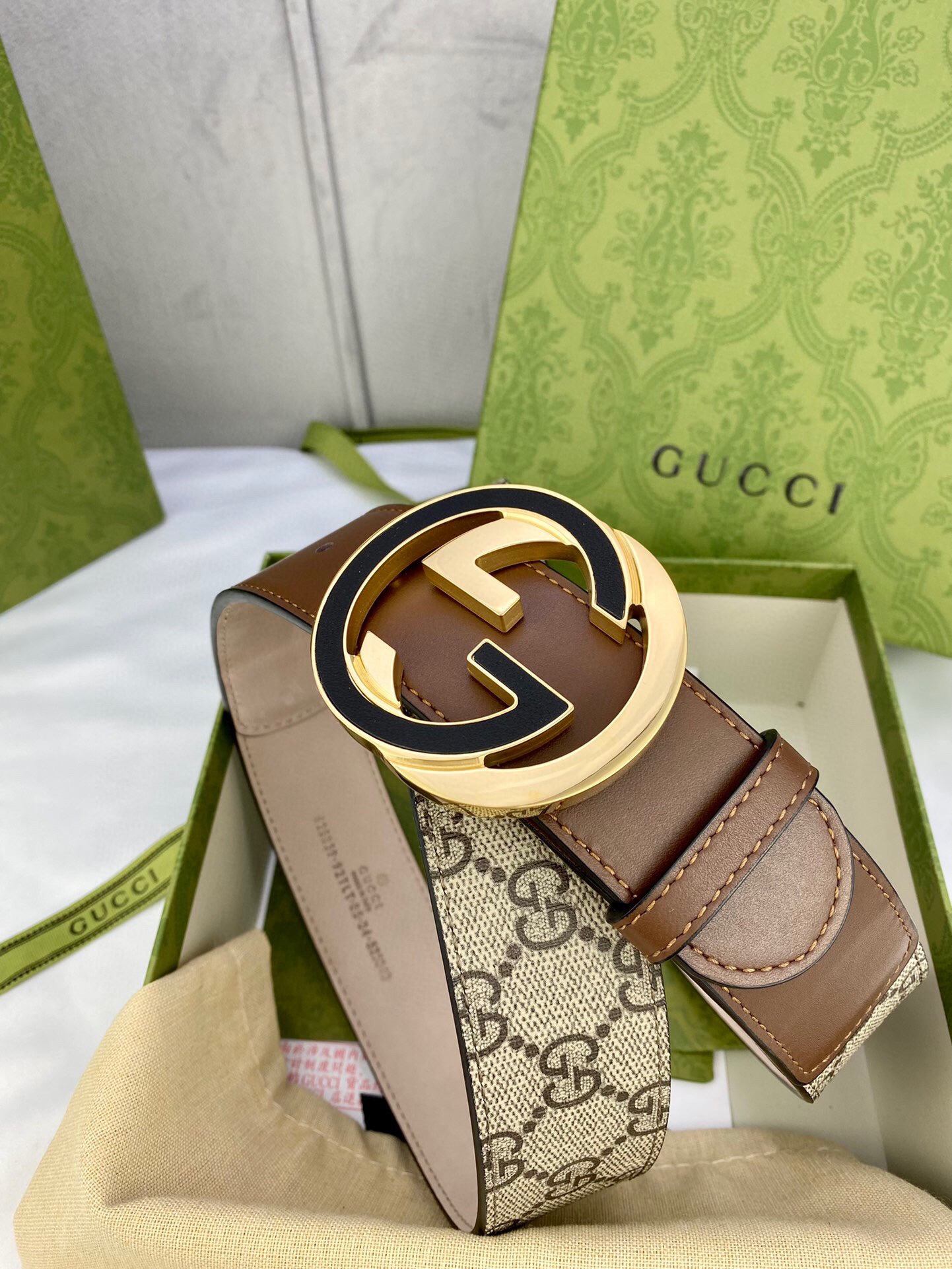1:1 Replica Gucci GG Supreme Belt With Interlocking G Buckle Beige/Ebony And Brown GG Supreme Canvas For Women, Women Belt - Image 2