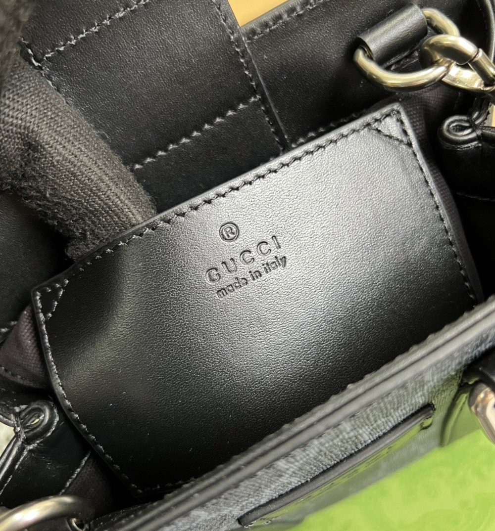 1:1 Replica Gucci GG Supreme Mini Tote Bag Black GG Supreme Canvas For Women 7.9in/20cm GG 696010 K5RLN 1095