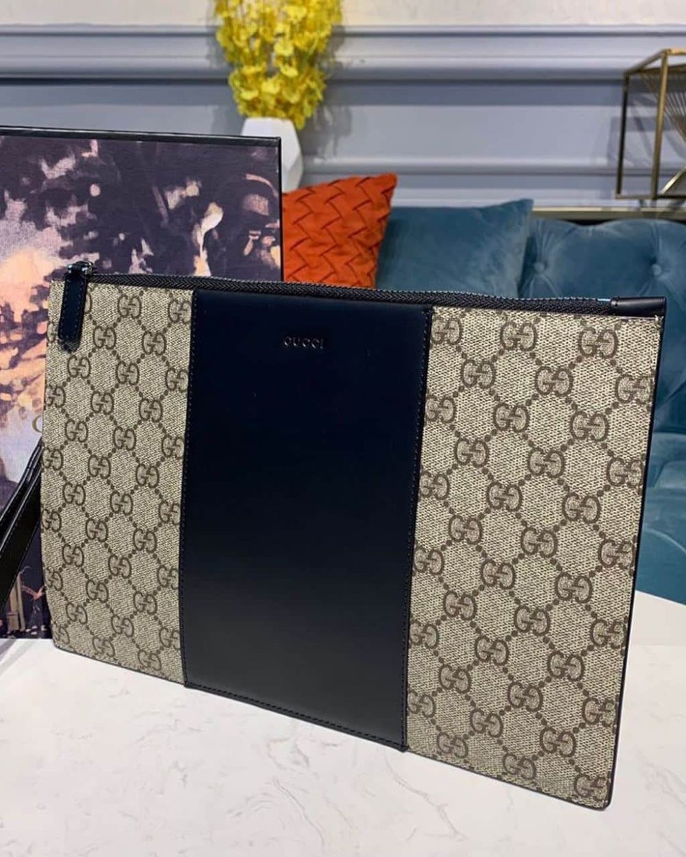 1:1 Replica Gucci GG Supreme Pouch Beige/Ebony GG Supreme Canvas For Men 12in/30cm GG 495017 KGDHN 9769