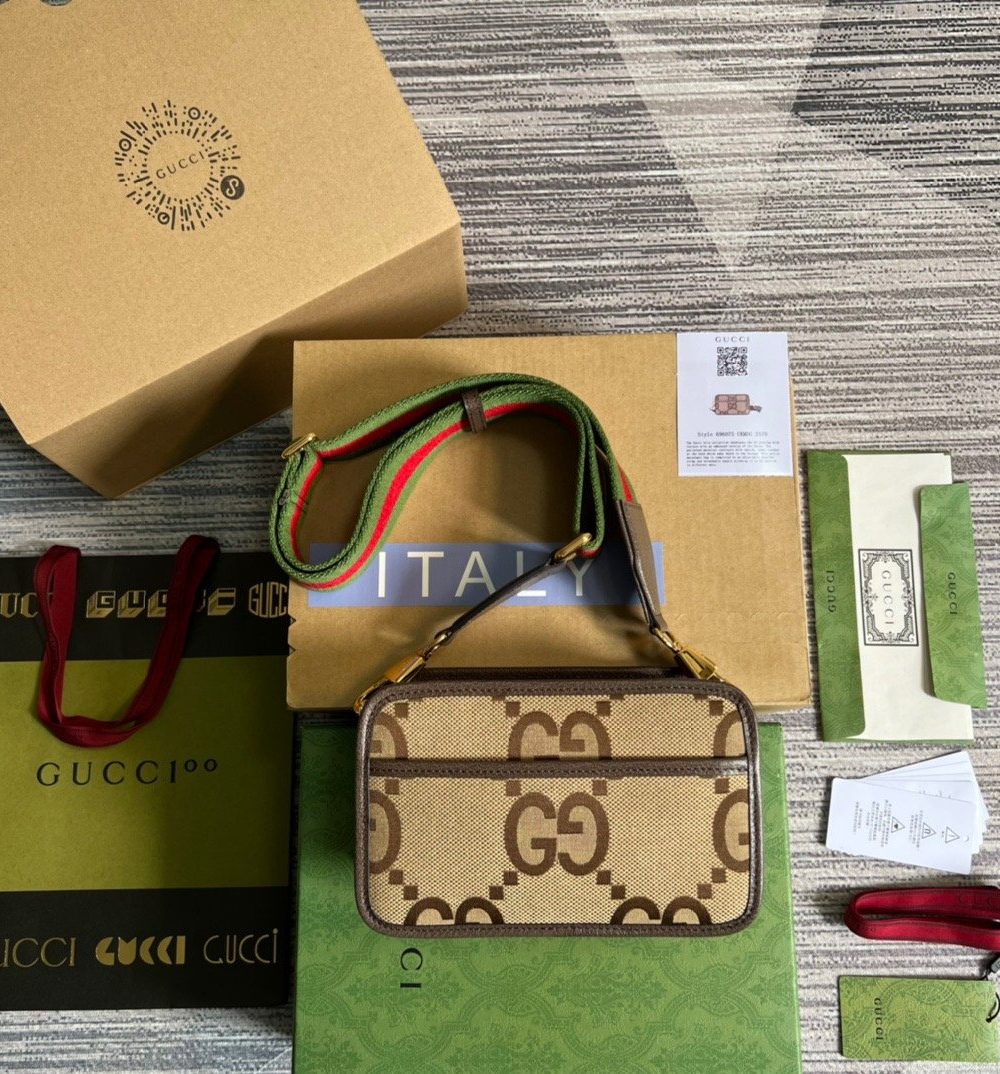 1:1 Replica Gucci Jumbo GG Mini Bag Camel And Ebony Jumbo GG Canvas For Women  8.9in/22.5cm GG 696075 UKMDG 2570