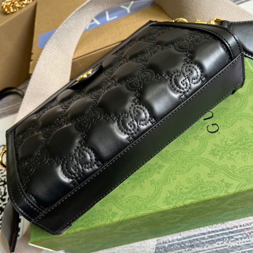 1:1 Replica Gucci Matelasse Shoulder Bag Black For Women, Women's Bags 10.2in/26cm GG - Image 7