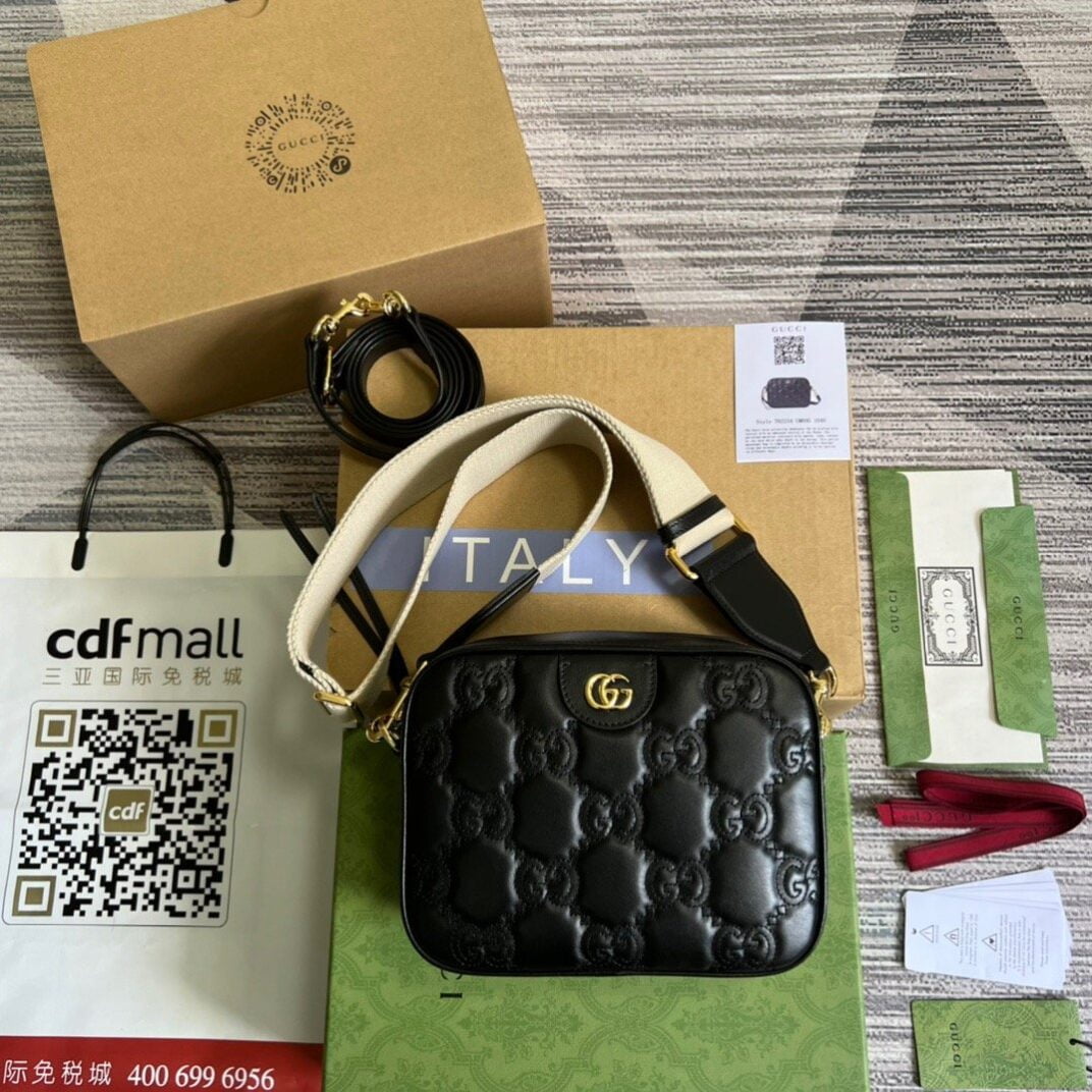 1:1 Replica Gucci Matelasse Shoulder Bag Black For Women, Women's Bags 8.5in/22cm GG 702234 UM8HG 1046