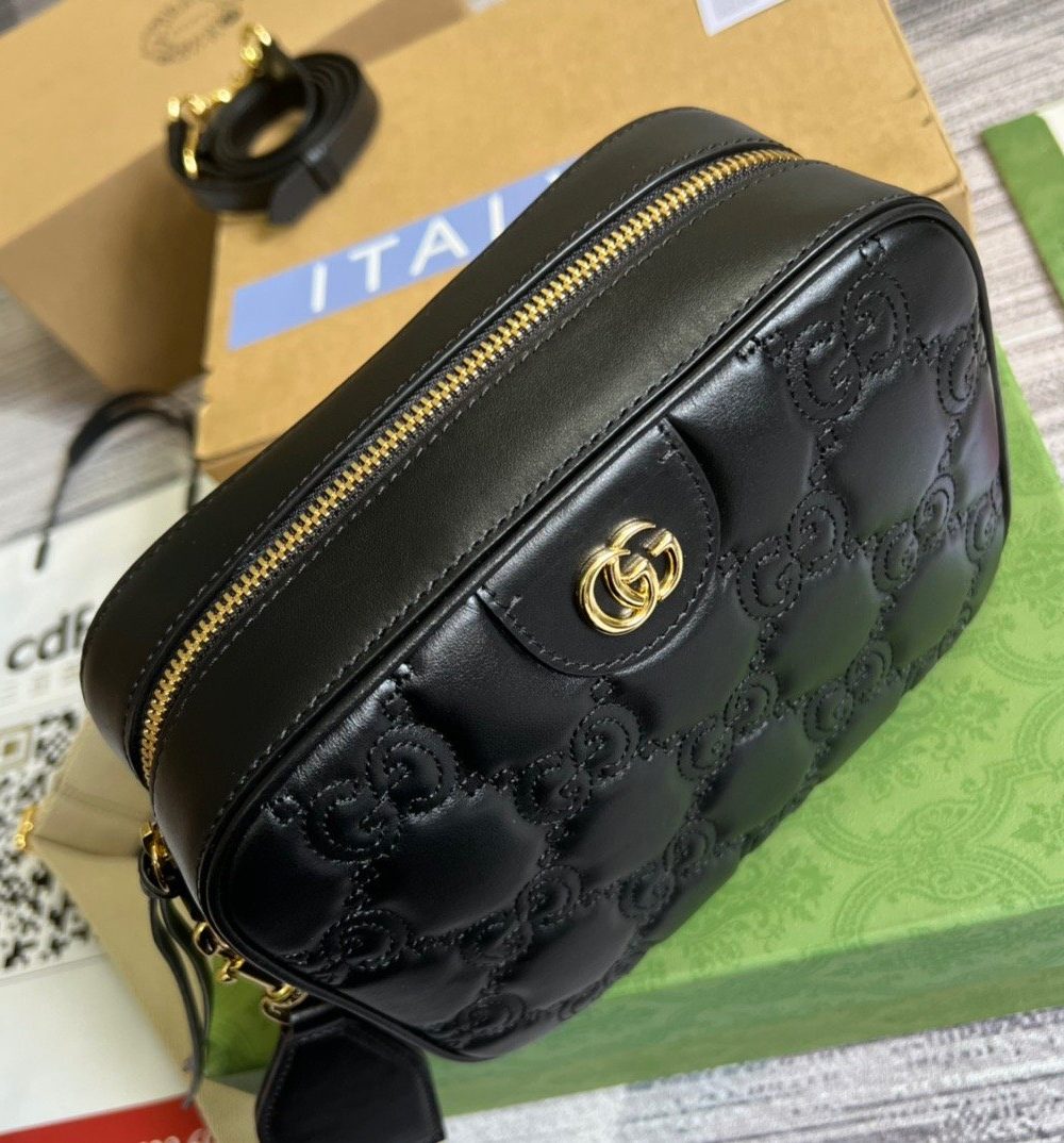 1:1 Replica Gucci Matelasse Shoulder Bag Black For Women, Women's Bags 8.5in/22cm GG 702234 UM8HG 1046