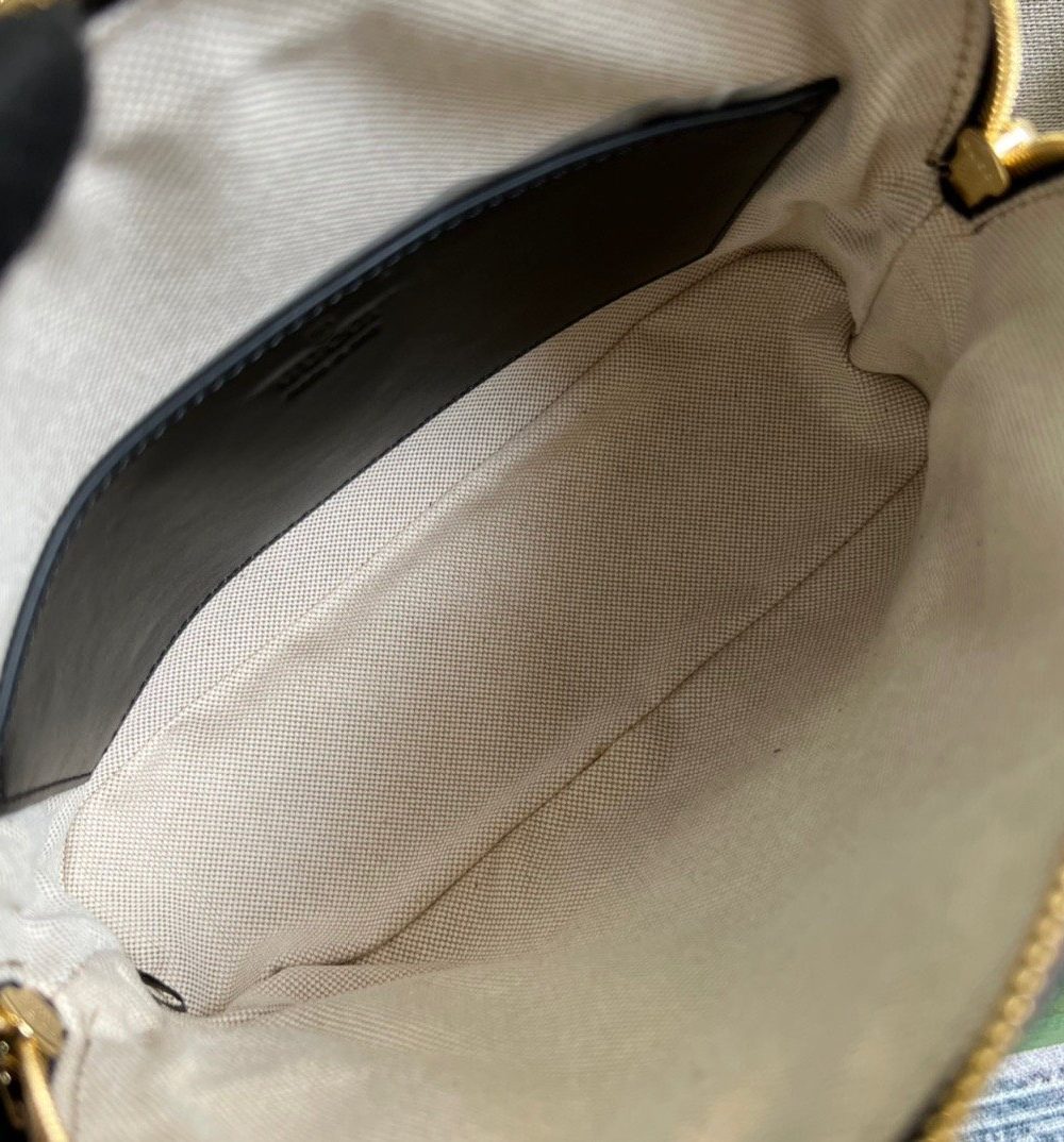 1:1 Replica Gucci Matelasse Shoulder Bag Black For Women, Women's Bags 9in/23cm GG