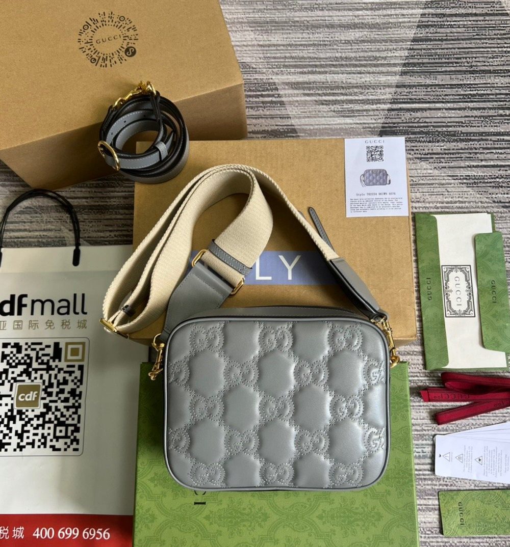 1:1 Replica Gucci Matelasse Shoulder Bag Grey For Women, Women's Bags 8.5in/22cm GG 702234 UM8HG 1563