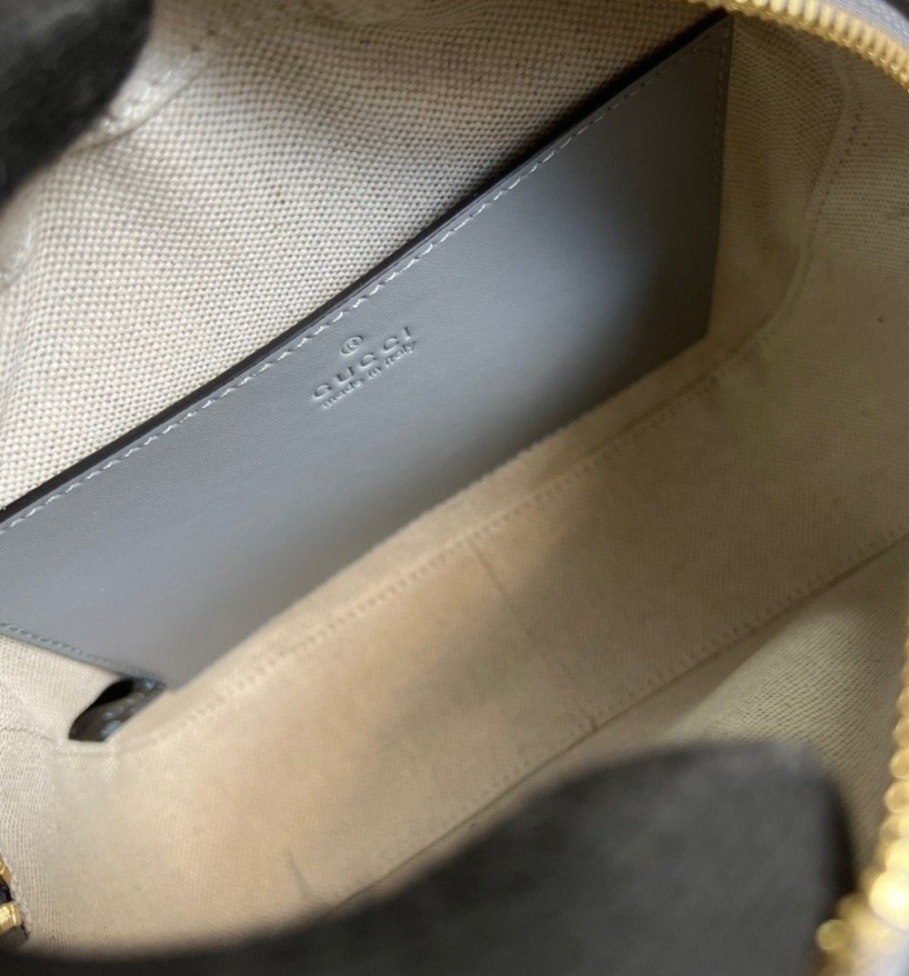 1:1 Replica Gucci Matelasse Shoulder Bag Grey For Women, Women's Bags 8.5in/22cm GG 702234 UM8HG 1563